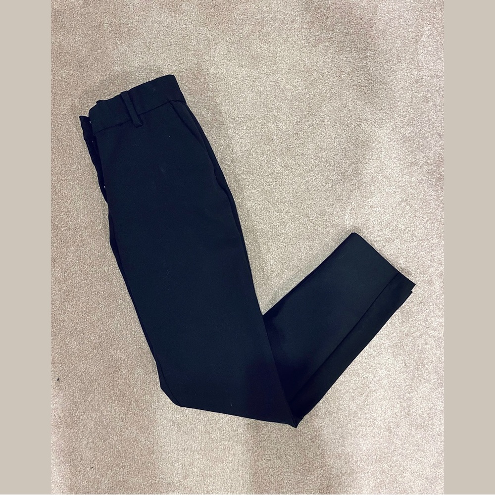 H&M Ankle-Length Black Dress Pants, Size 2 - Picture 6 of 8